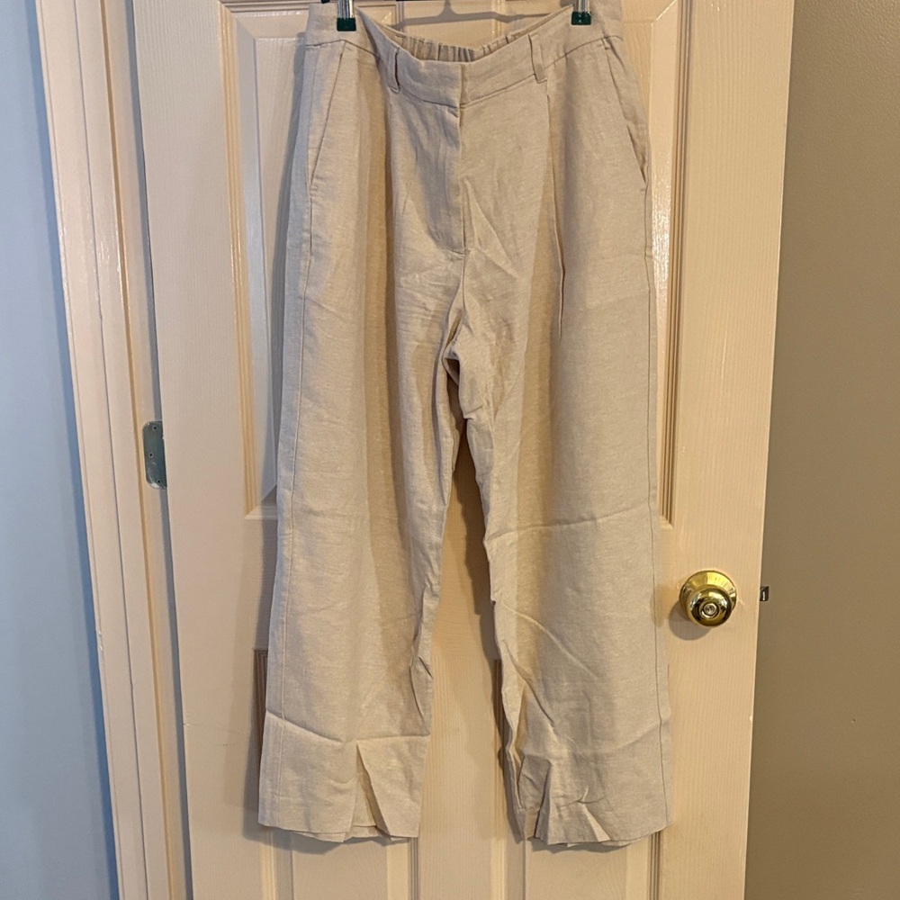 NWOT women’s wide leg linen trouser pants size medium petite khaki.